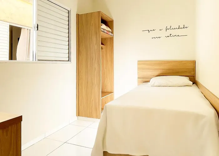 Lady Laura Hotel